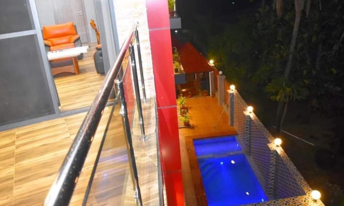 Nadi Apartment | Apartment with Balcony - Breeze Apartments