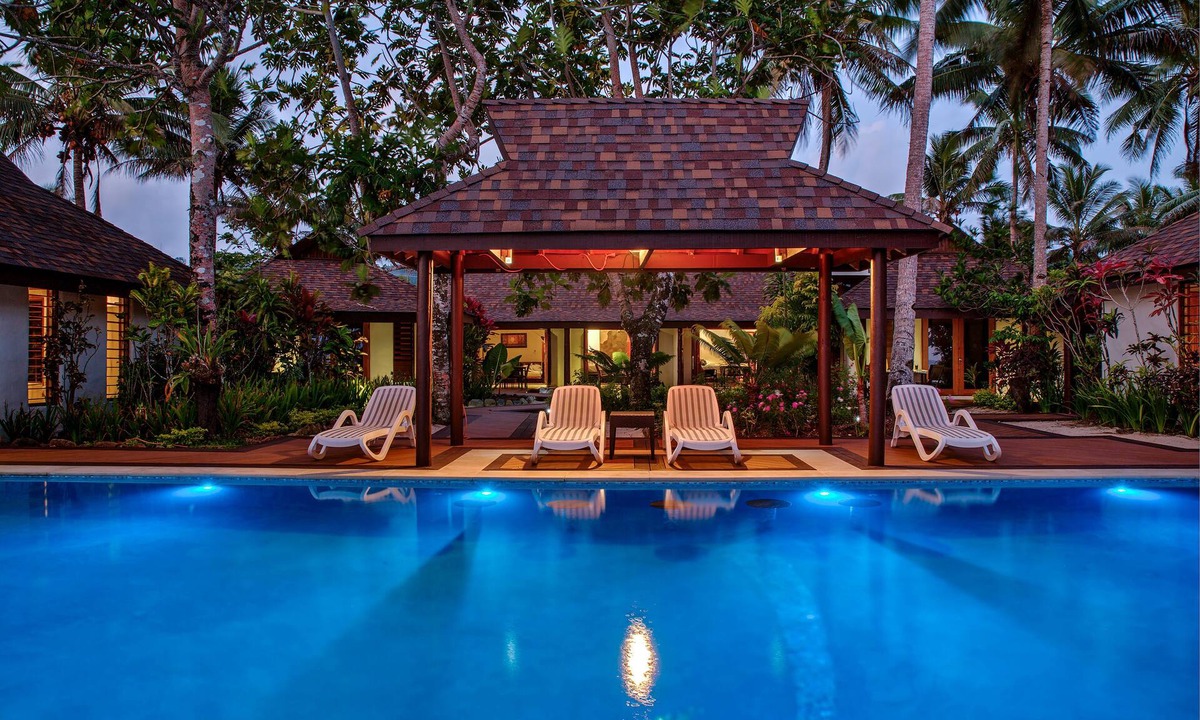 Tagaqe Hotel | Maui Palms