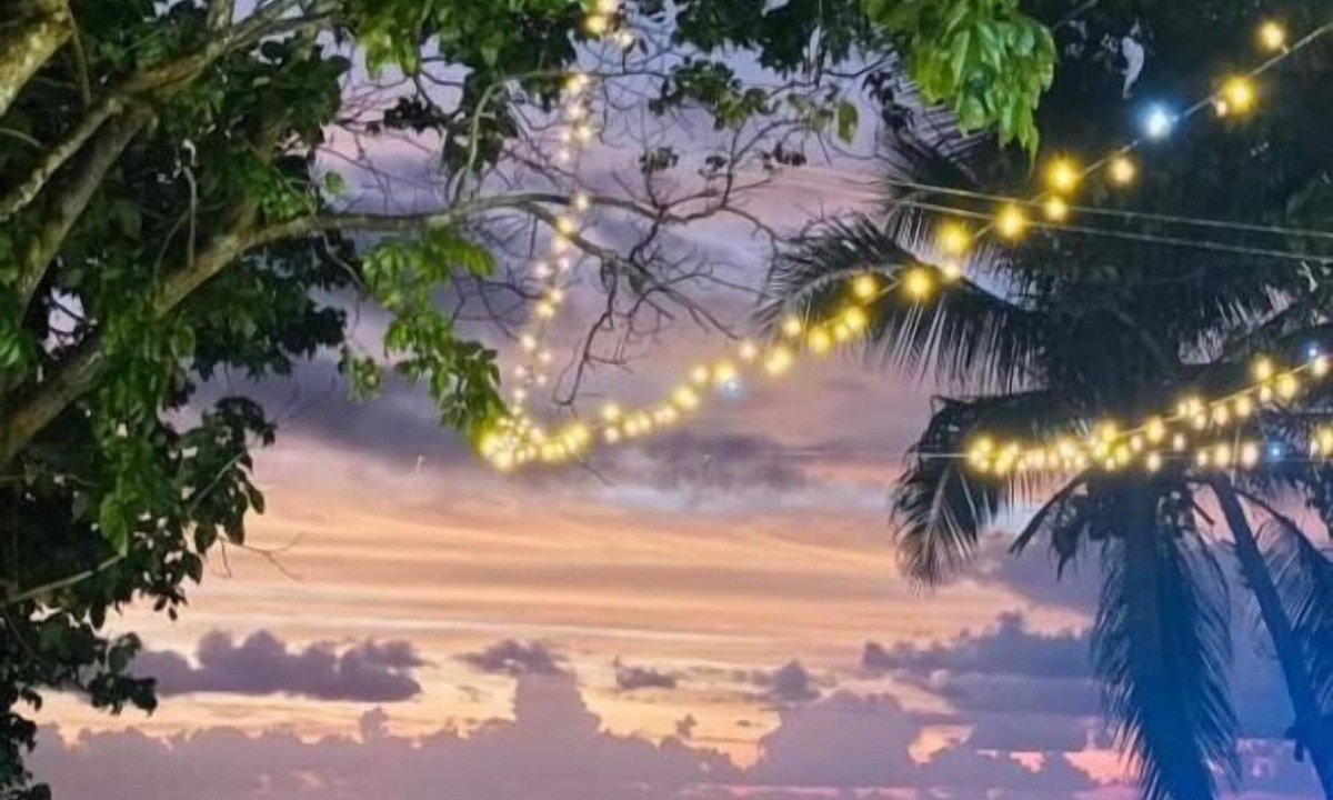 Naviti Island Resort | White Sandy Beach Resort