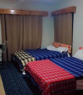 Martintar Bed & Breakfast | Singhs apartment double budget shared room