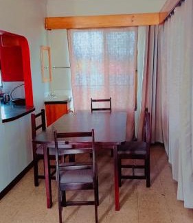 Martintar Bed & Breakfast | Singhs apartment double budget shared room