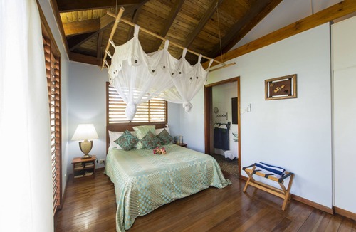 Tagaqe Resort | All Inclusive Exclusive Beachfront Resort (8 Separate private Villa's & Rooms)