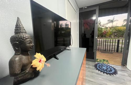 Korotogo Cabin | Modern Container Retreat - Coral Coast