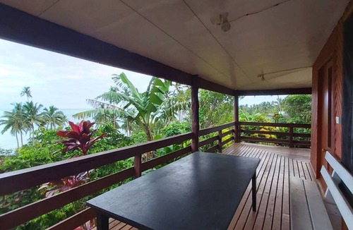 Savusavu House | Ocean White House
