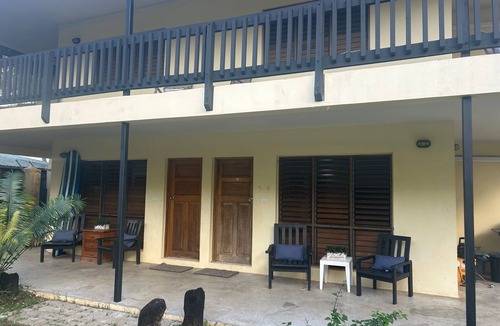 Sonaisali Island House | Surf Retreat: Spacious 6-bedroom house with AC, WiFi in charming Sonasali, Nadi