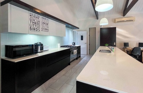 Nadi Villa | Villa 118 - 4BR Private Villa - Private Pool - 5mins to Airport