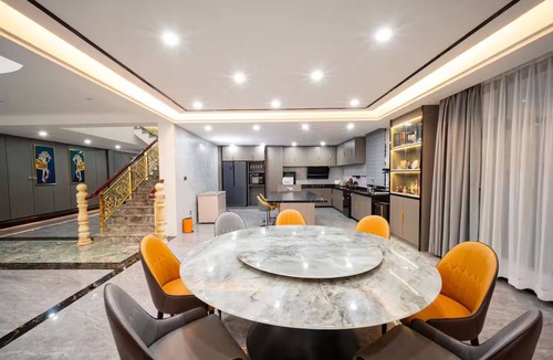 Nadi Villa | Villa 67 - 7BR Riverfront Villa - Private Pool - Gym - Games