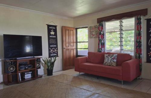 Nadi House | Yaubula Bed and Breakfast Homestay