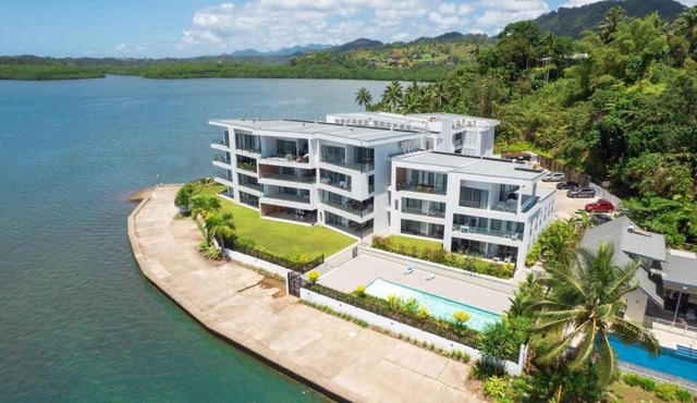 304 - Suva City Views Oceanfront Large Balcony