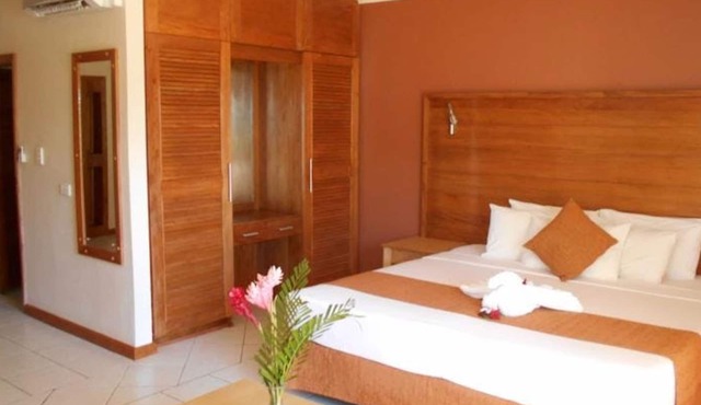 Bedarra Beach Inn in Korotogo