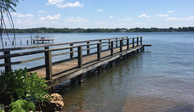 Lake Murray close To Columbia. Monthly rates discounted in Irmo