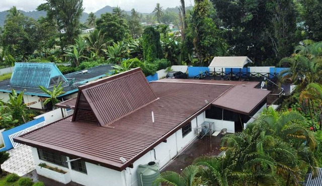 Luxurious Bungalow with Private Swimming Pool with 2 Master and 1 Single Bedroom in Pacific Harbour