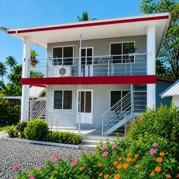 Nadi Holiday House