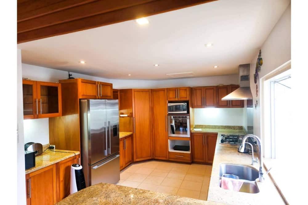 Photo of Kitchen in Suva