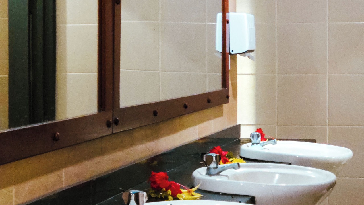 Photo of Bathroom in Tavewa Island