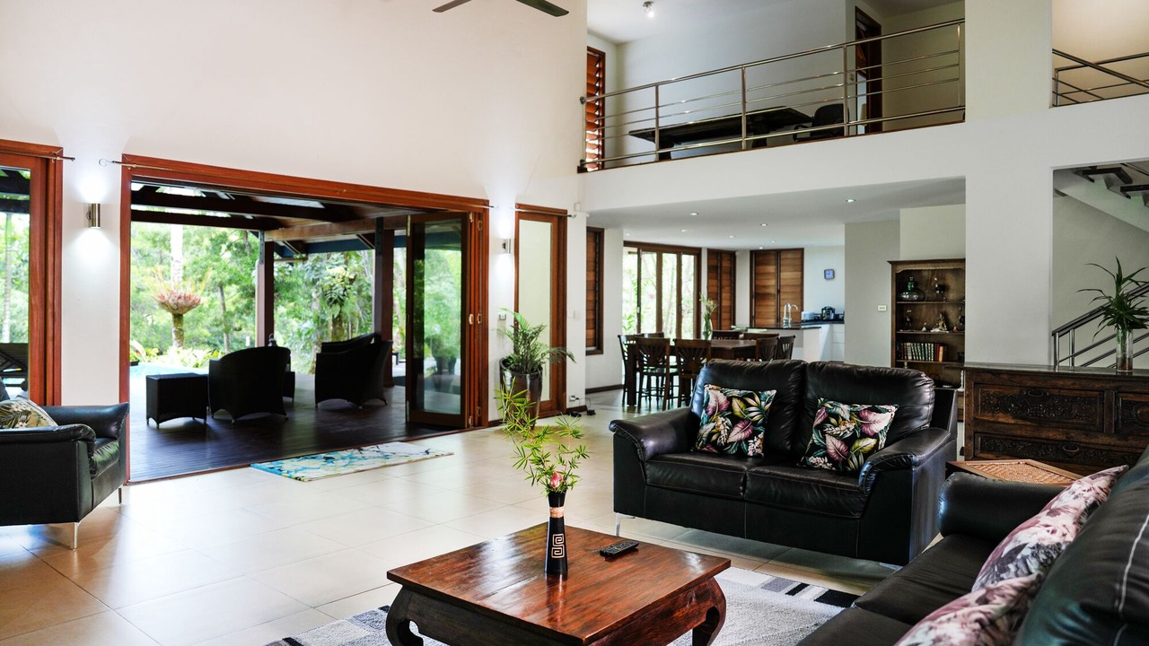 Photo of Livingroom in Pacific Harbour