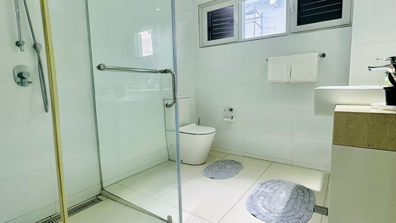 Photo of Bathroom in Wailoloa