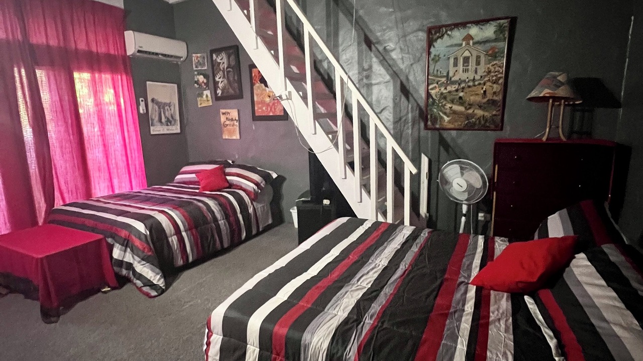 Photo of Bedroom in Pacific Harbour