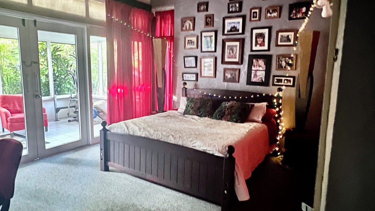 Photo of Bedroom in Pacific Harbour