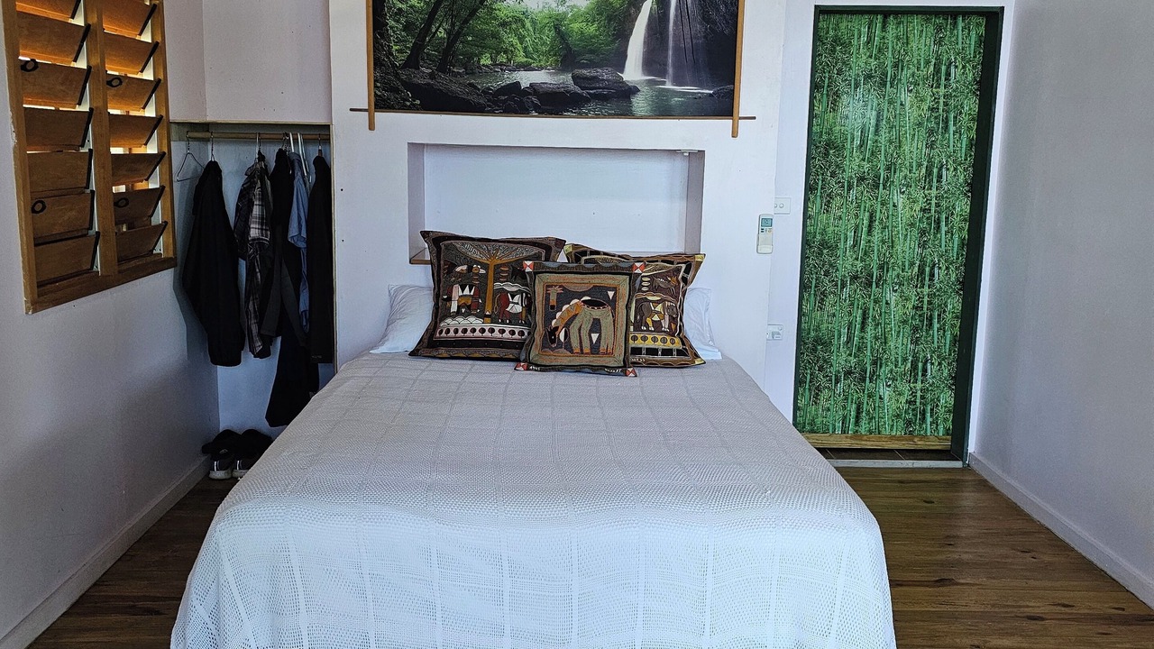 Photo of Bedroom in Deuba