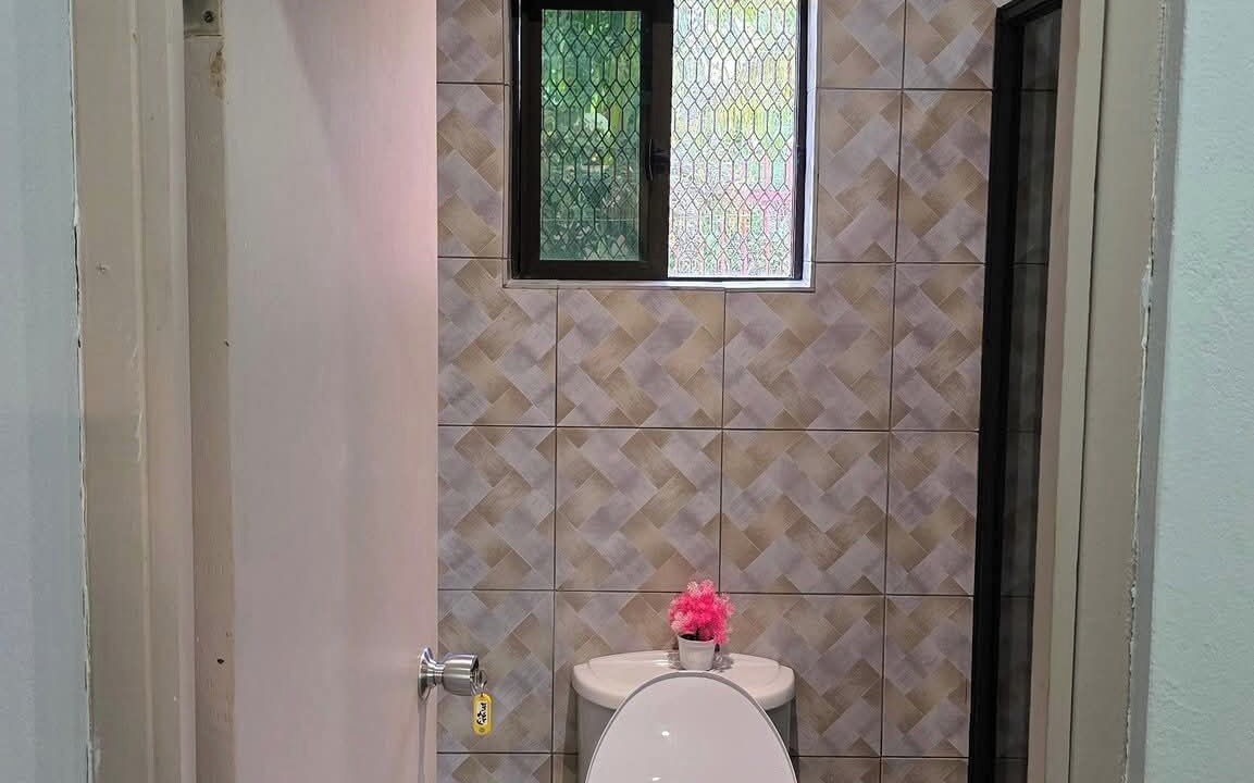 Photo of Bathroom in Sigatoka