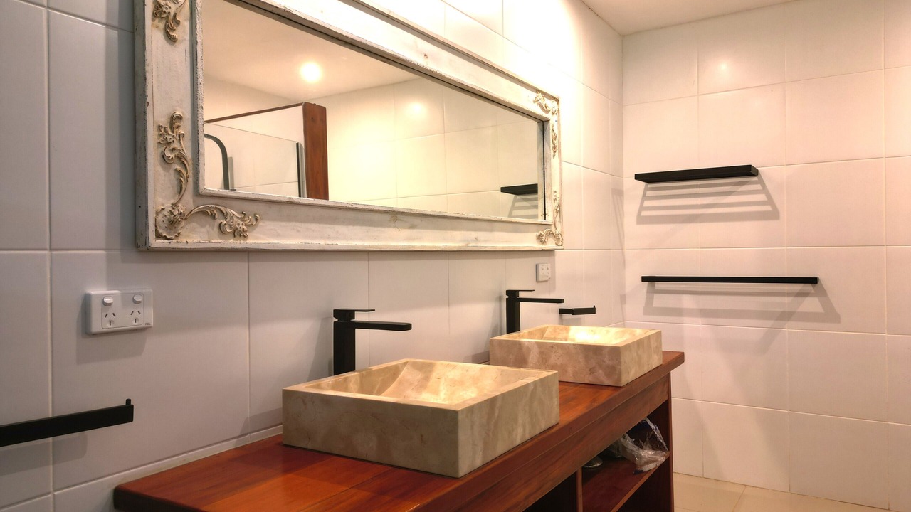 Photo of Bathroom in Tagaqe