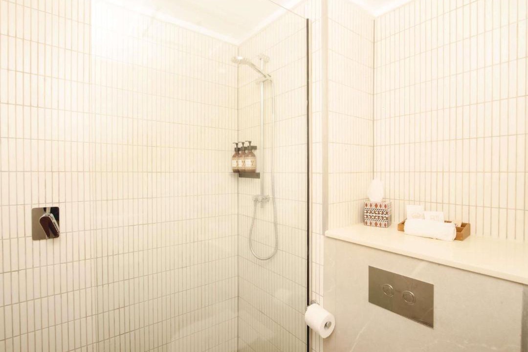 Photo of Bathroom in Lami