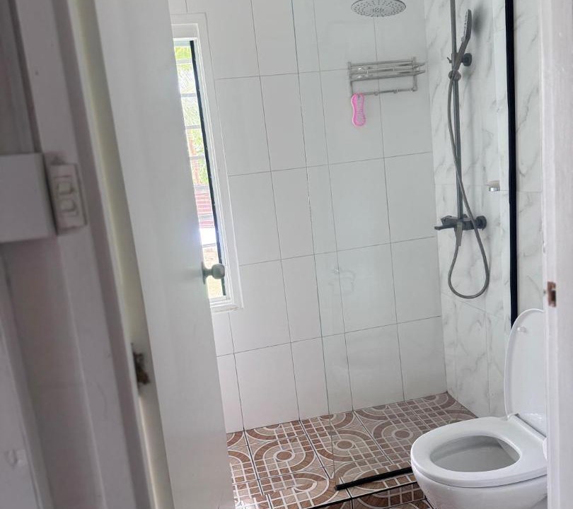 Photo of Bathroom in Pacific Harbour