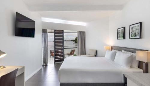 Superior King Room with Ocean View