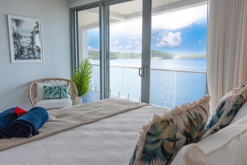 305 - Suva City Views Oceanfront Large Balcony in Suva